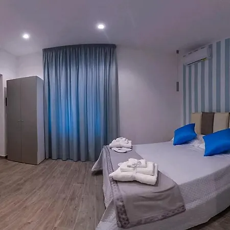 Le Origini Rooms&suite Козенца