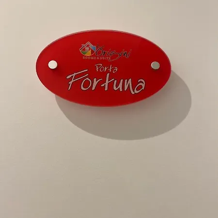 Le Origini Rooms&suite 코센차