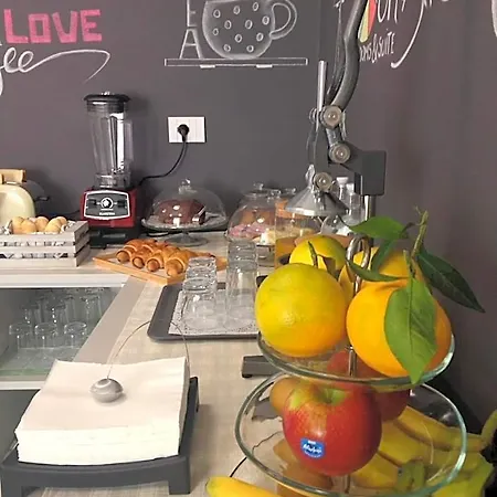 Le Origini Rooms&suite Козенца