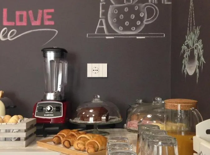 Le Origini Rooms&suite 住宿加早餐酒店