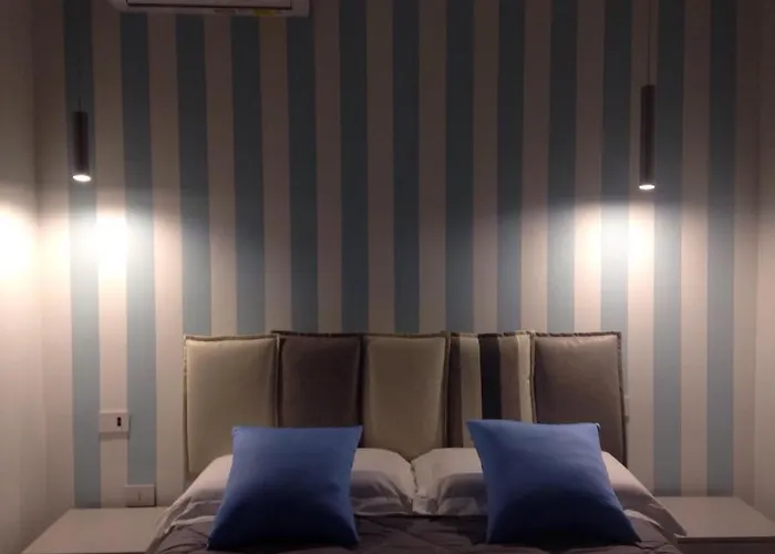 Le Origini Rooms&suite לינה וארוחת בוקר